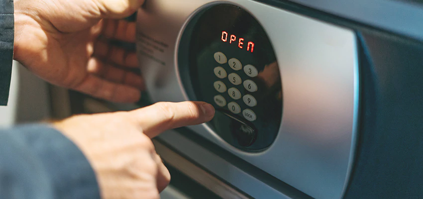 Cash Safe Openers in Sausalito, California