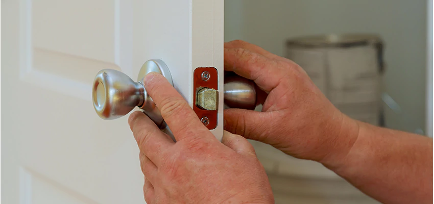 AAA Locksmiths For lock Replacement in Sausalito, California